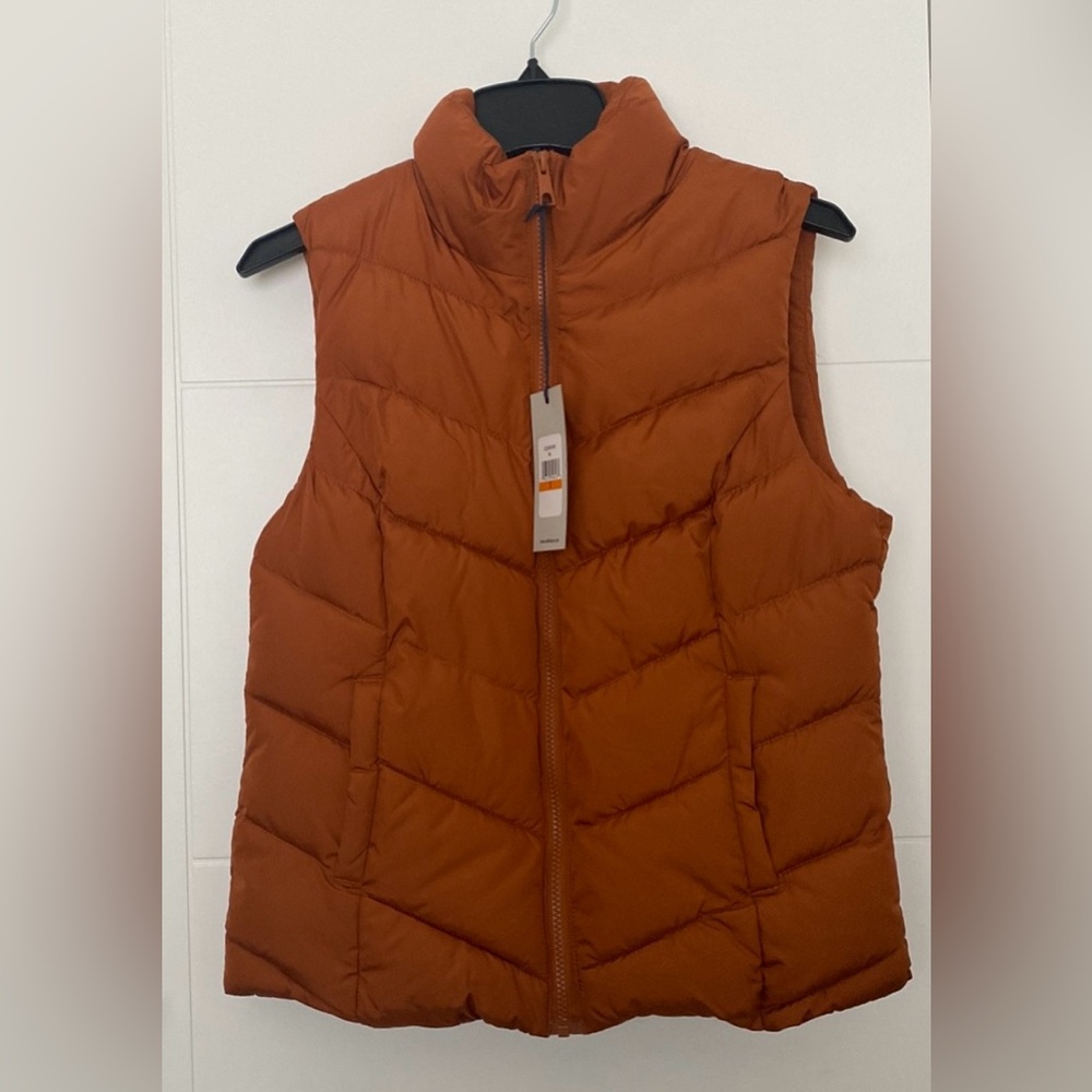 Cole Haan Chevron Polyfill Zip Front Vest BNWT